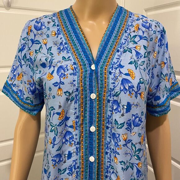 Women's Button Down Floral Dress. Blue. Small. Lightweight. Comfy. ResortWear. - Picture 2 of 15